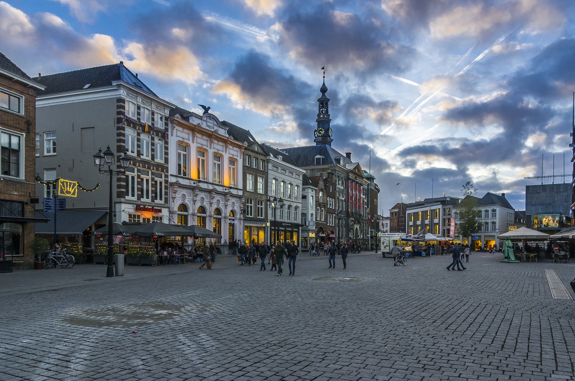 s-hertogenbosch V.Huiskamp Schilderwerken