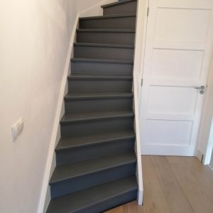 Traprenovatie en schilderwerk woonhuis Vught