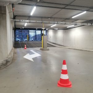 Schilderwerk wegmarkering parkeergarage Rotterdam